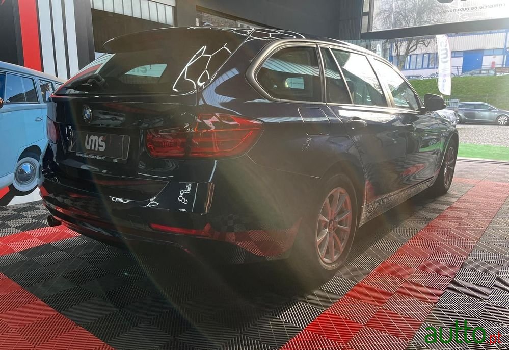 2014' BMW Série 3 D Touring photo #6