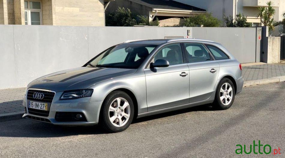 2009' Audi A4 Avant photo #1