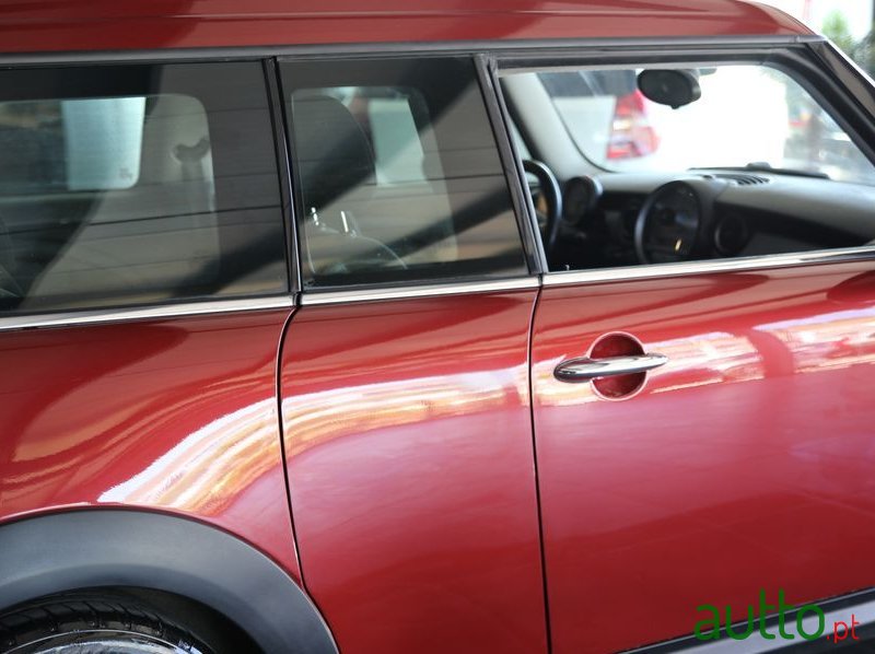 2008' MINI Clubman Cooper D photo #4