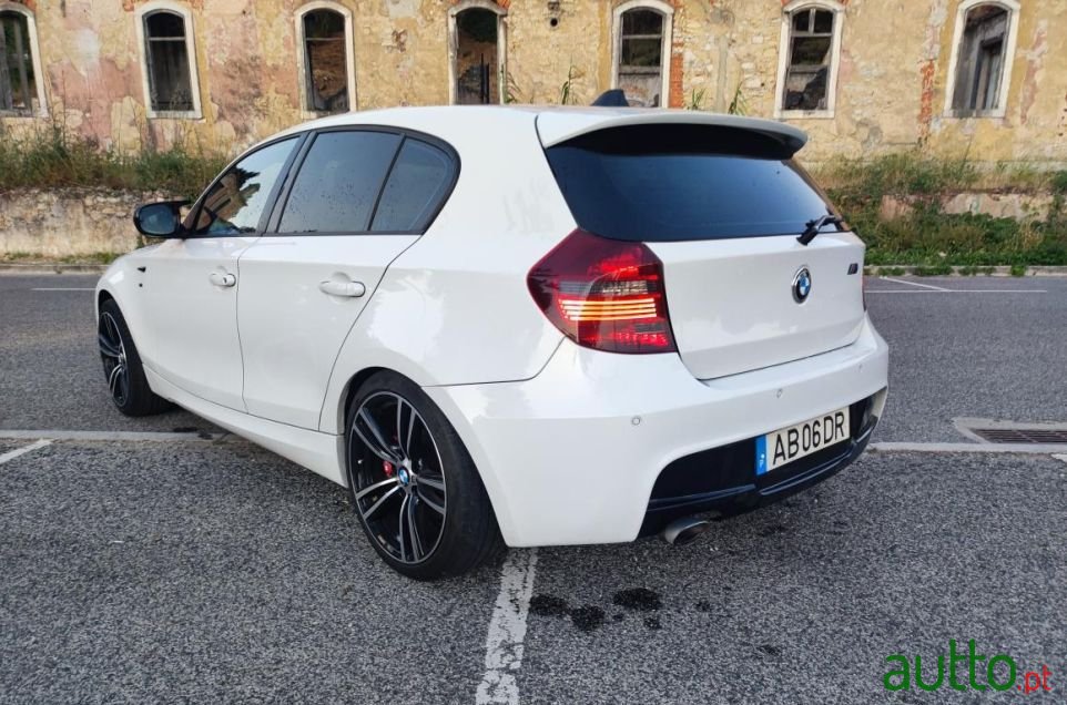 2010' BMW 120 photo #6