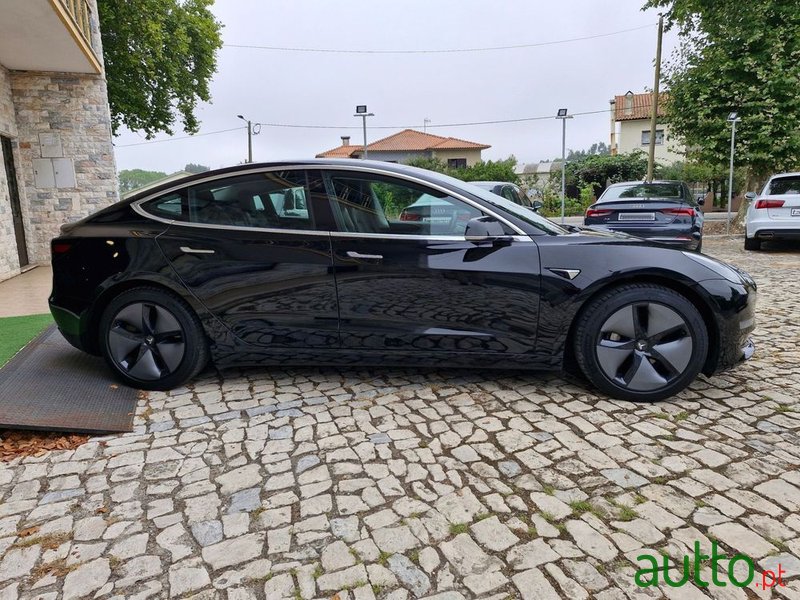 2019' Tesla Model 3 photo #5