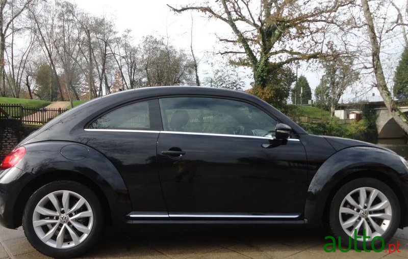 2012' Volkswagen New Beetle 1.2 Tsi Design photo #5