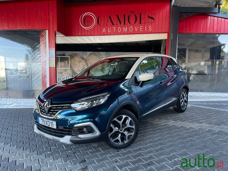 2019' Renault Captur photo #1