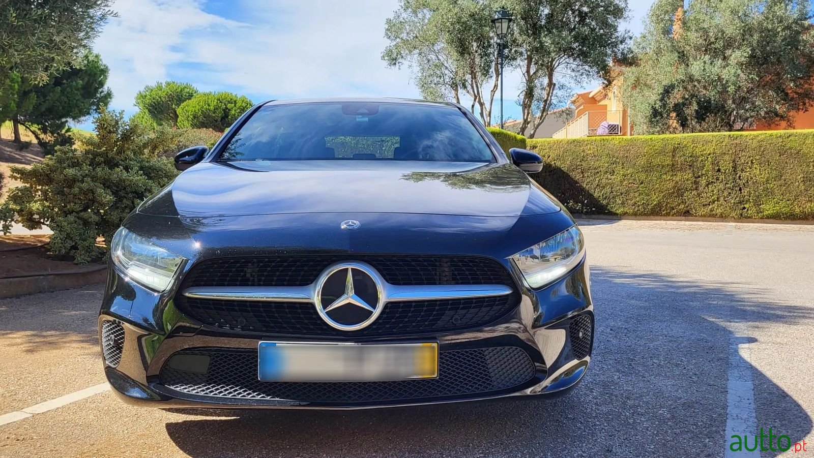 2019' Mercedes-Benz A-180 photo #1
