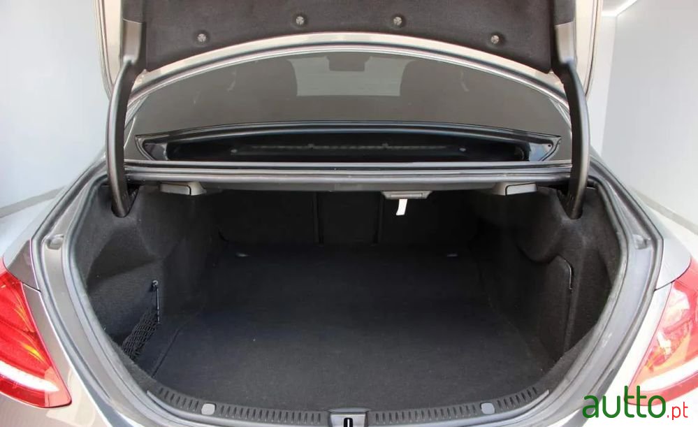 2016' Mercedes-Benz E 220 D Amg photo #6