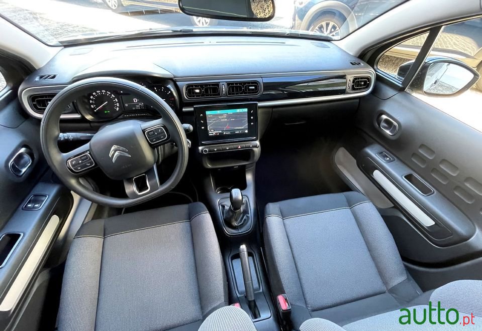2019' Citroen C3 photo #2