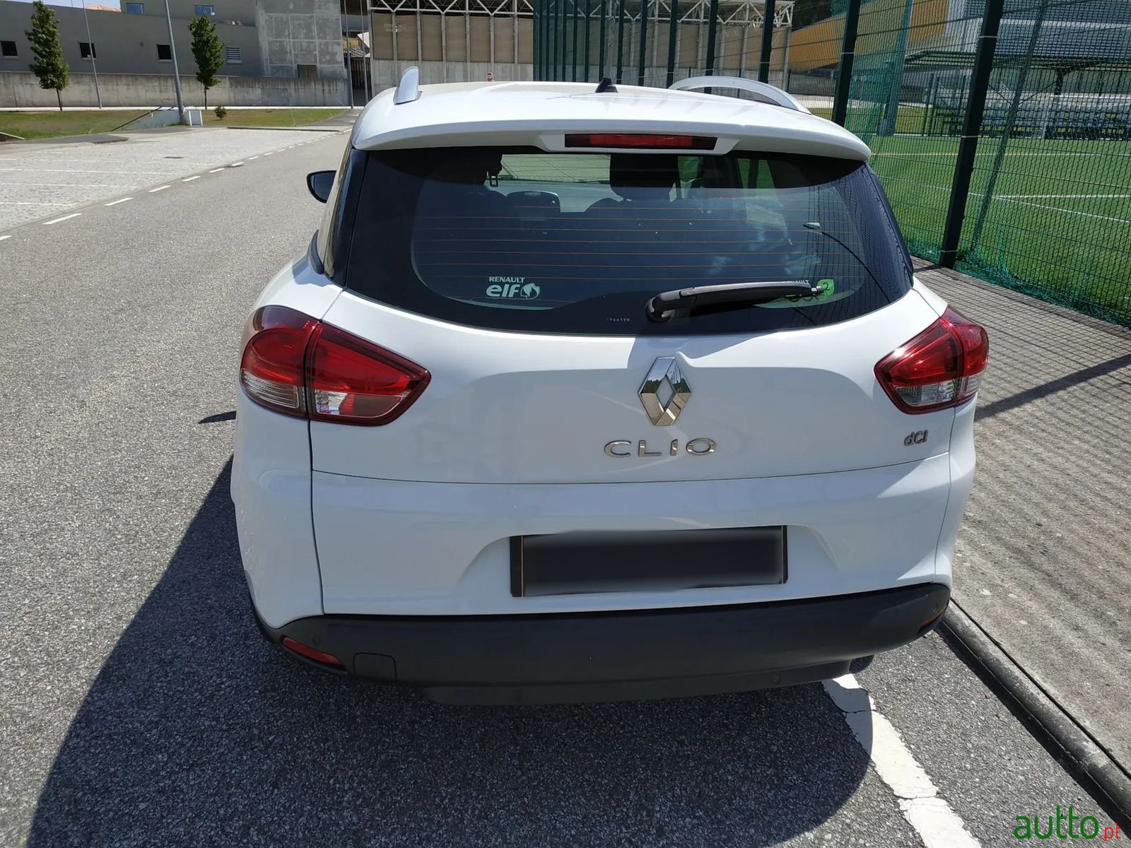 2017' Renault Clio Sport Tourer photo #6