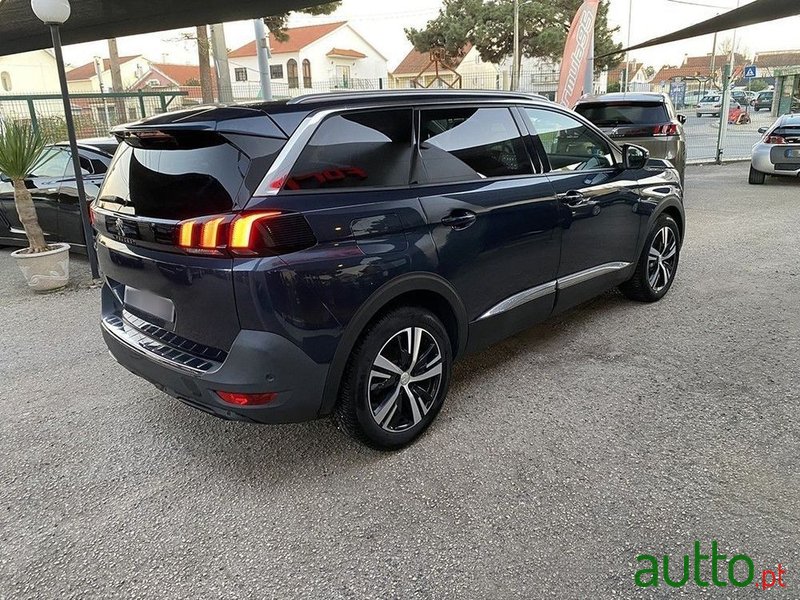 2018' Peugeot 5008 photo #4