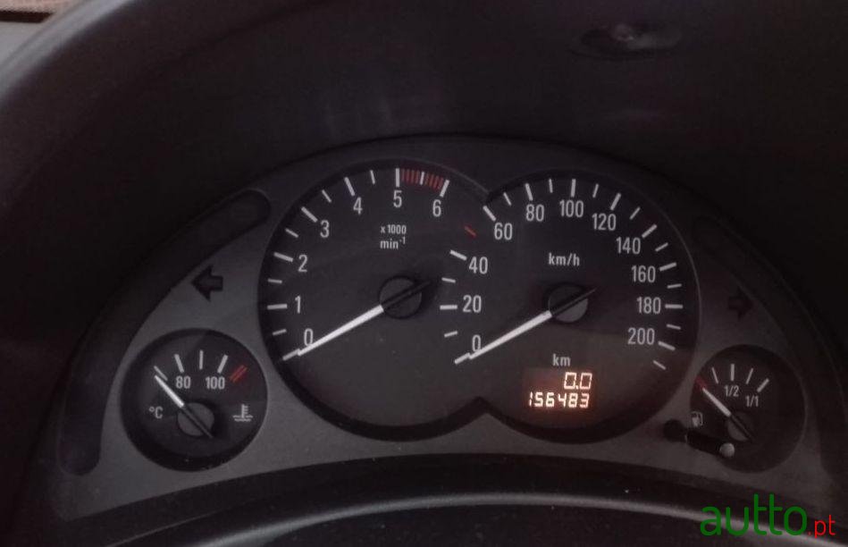 2002' Opel Corsa photo #1