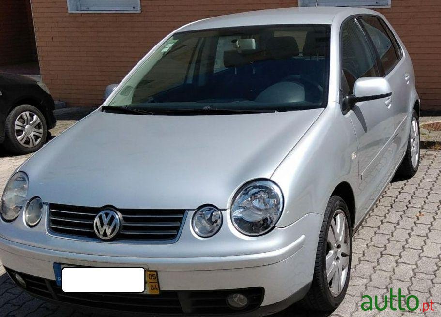 2005' Volkswagen Polo photo #3