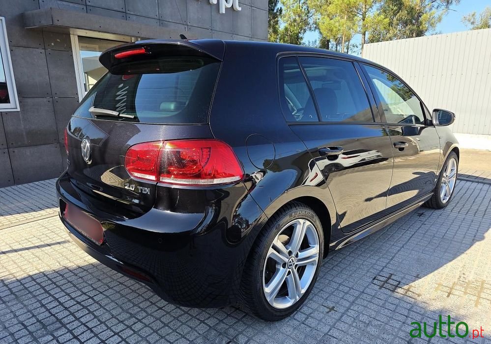 2012' Volkswagen Golf photo #5