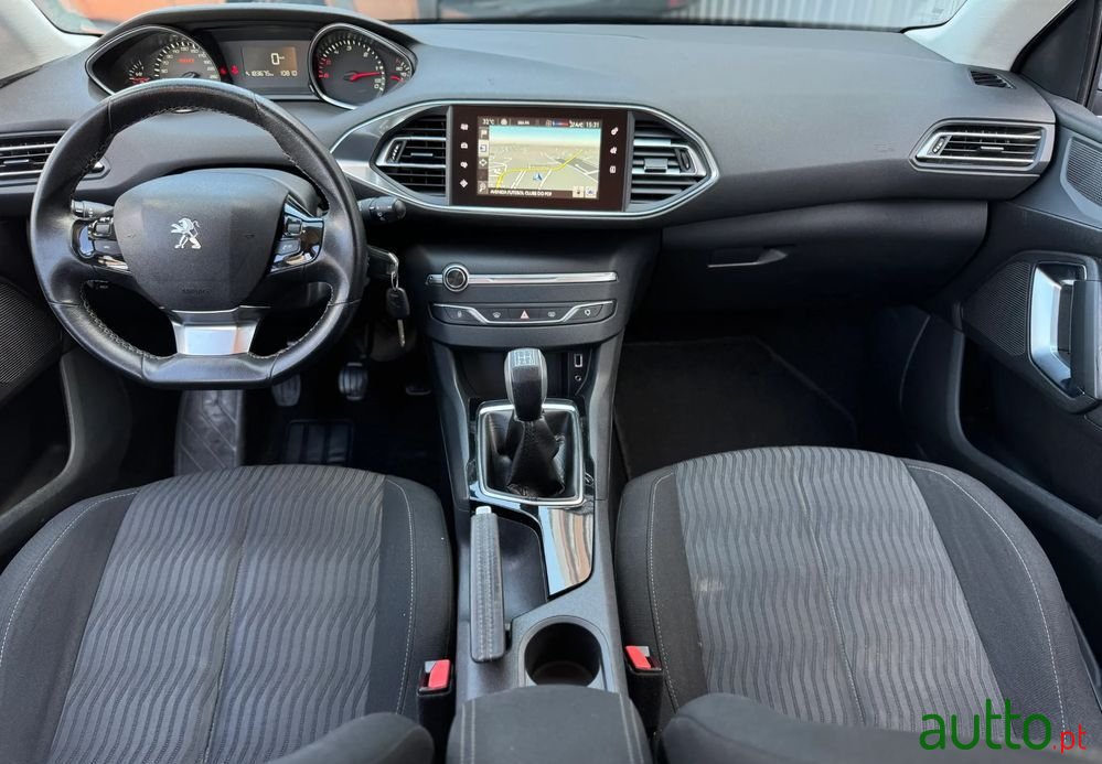 2015' Peugeot 308 Sw photo #6