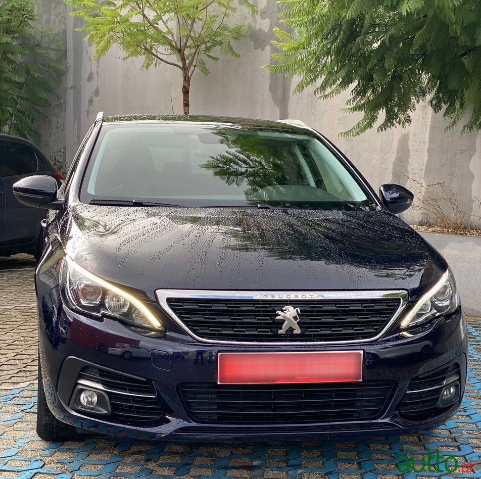 2019' Peugeot 308 Sw photo #2