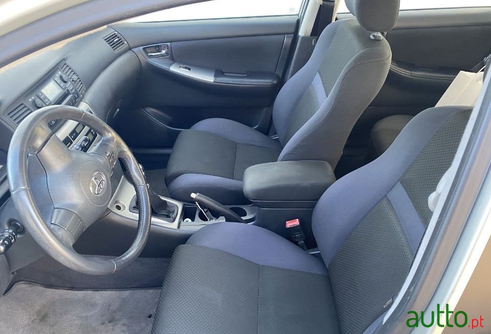 2006' Toyota Corolla Sw photo #5