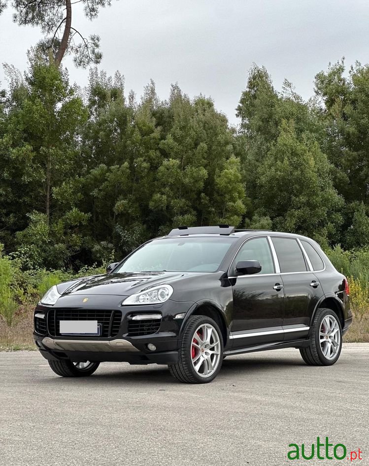 2008' Porsche Cayenne Turbo photo #1