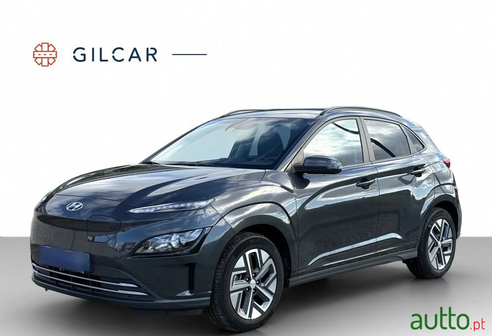 2022' Hyundai Kauai Business photo #1