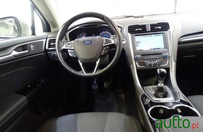 2017' Ford Mondeo Sw photo #1