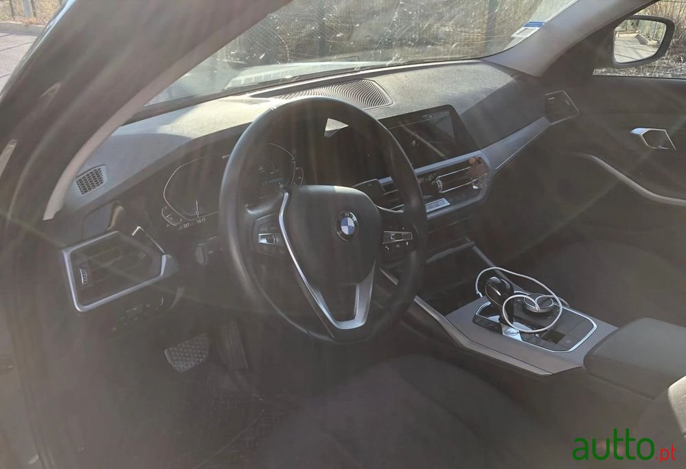 2019' BMW Série 3 photo #4