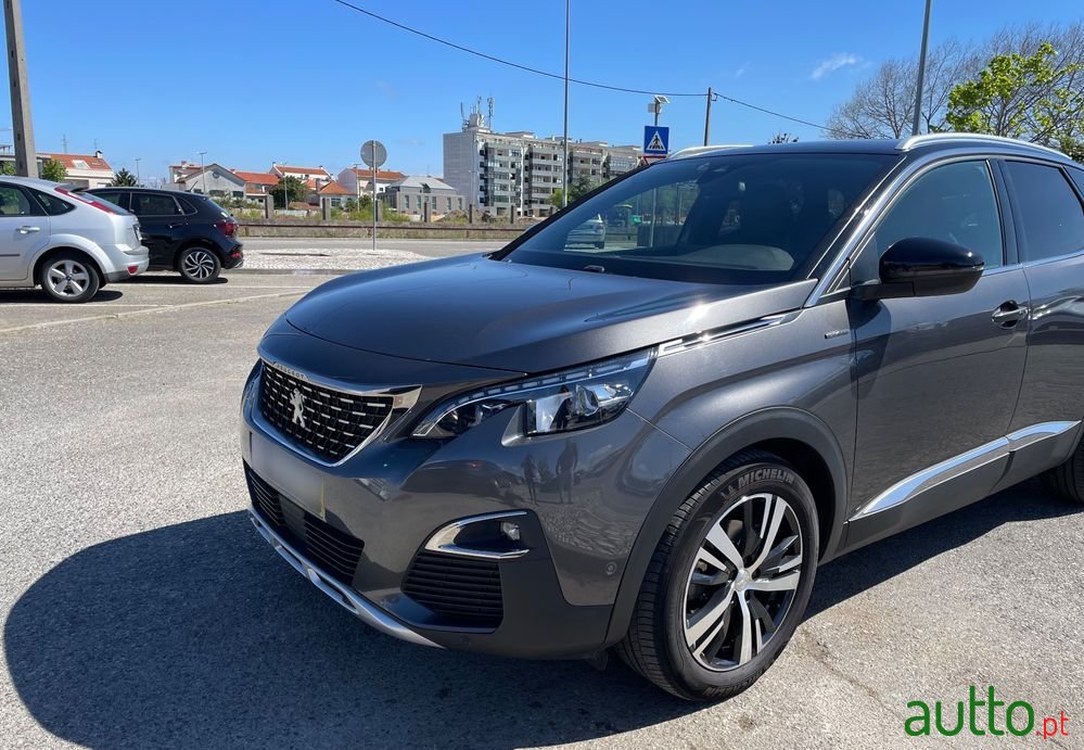 2019' Peugeot 3008 photo #3