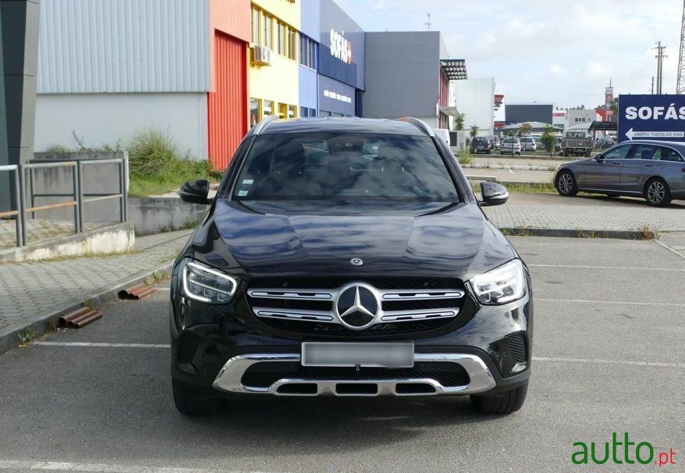 2020' Mercedes-Benz Classe Glc photo #2