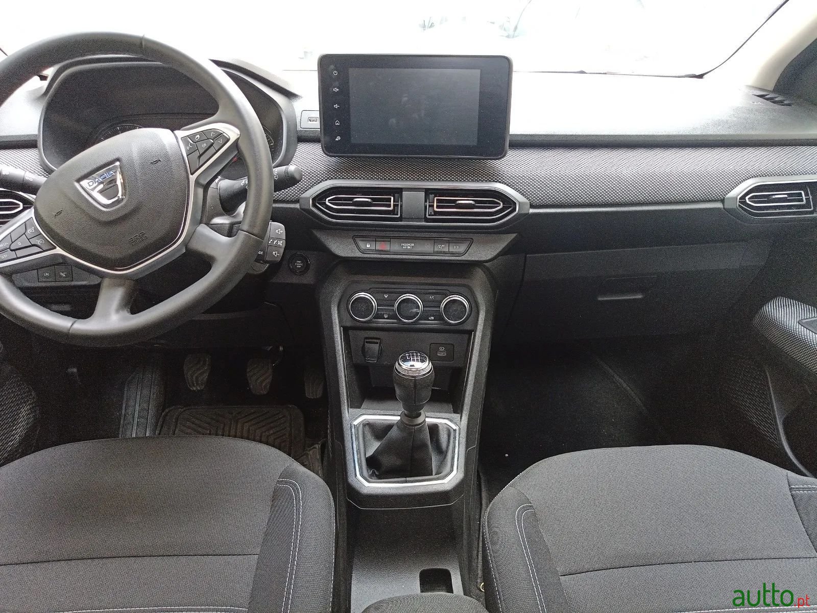 2022' Dacia Sandero photo #6