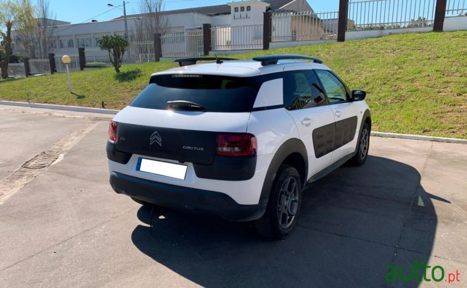 2016' Citroen C4 Cactus photo #2