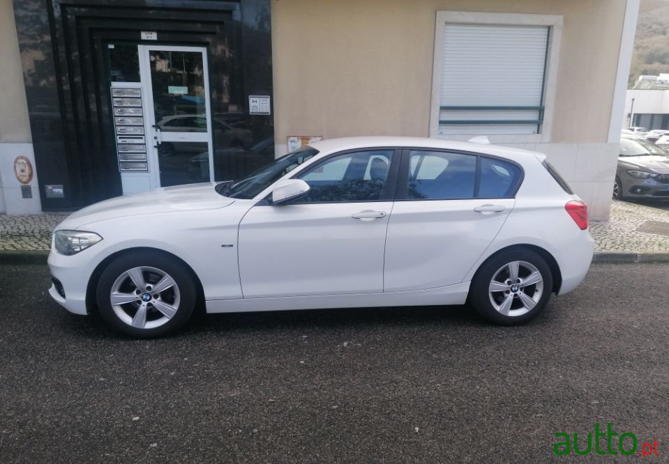 2015' BMW 116 Sport photo #4