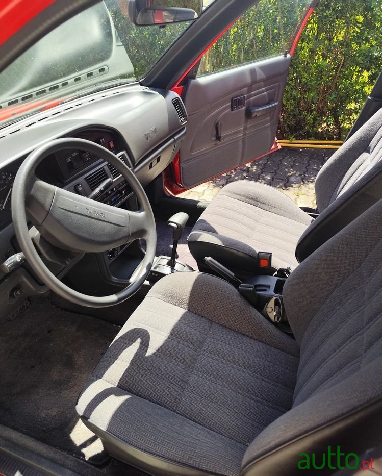 1991' Toyota Corolla Sedan 1.6 Gli Cx Aut. photo #4