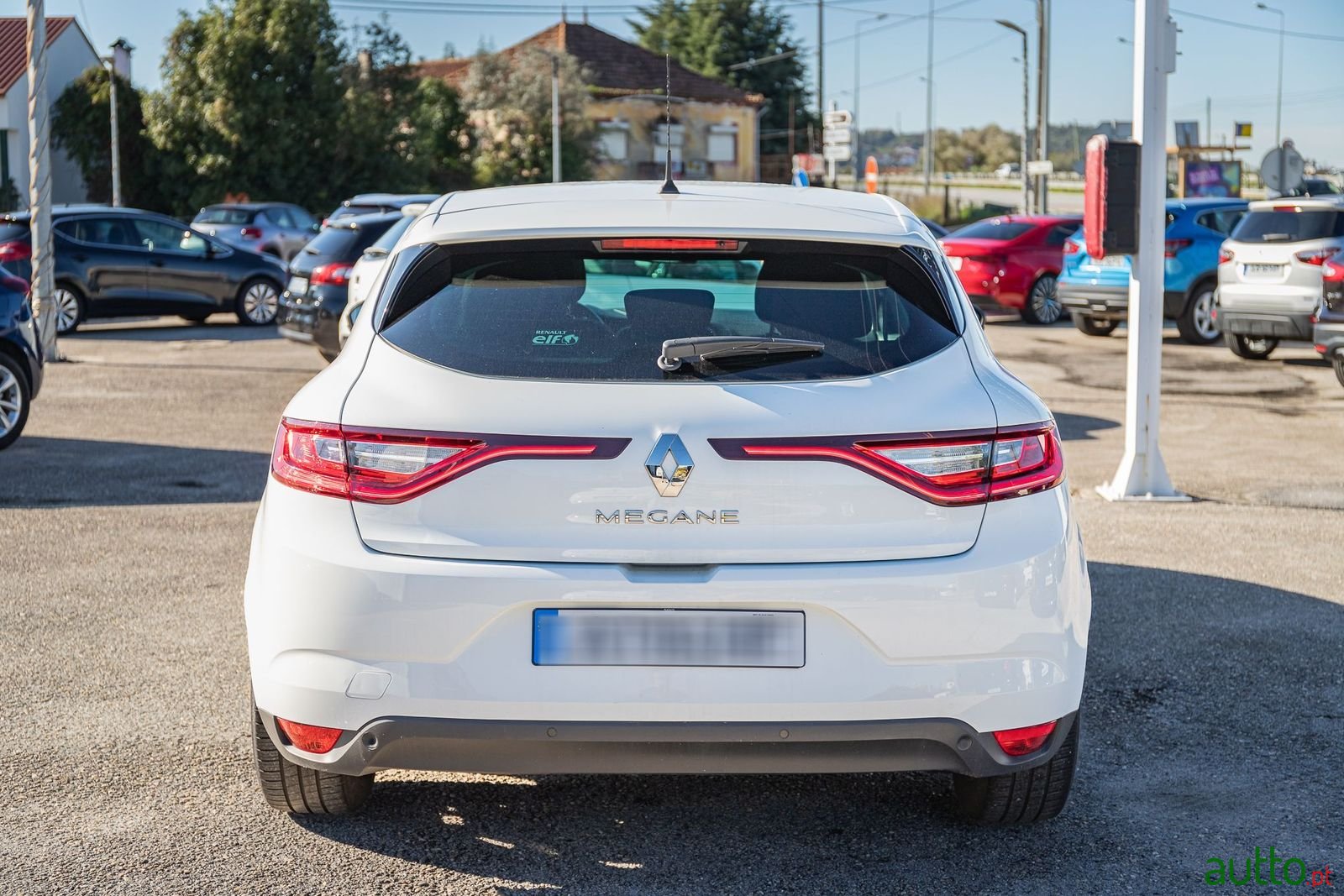 2019' Renault Megane photo #5