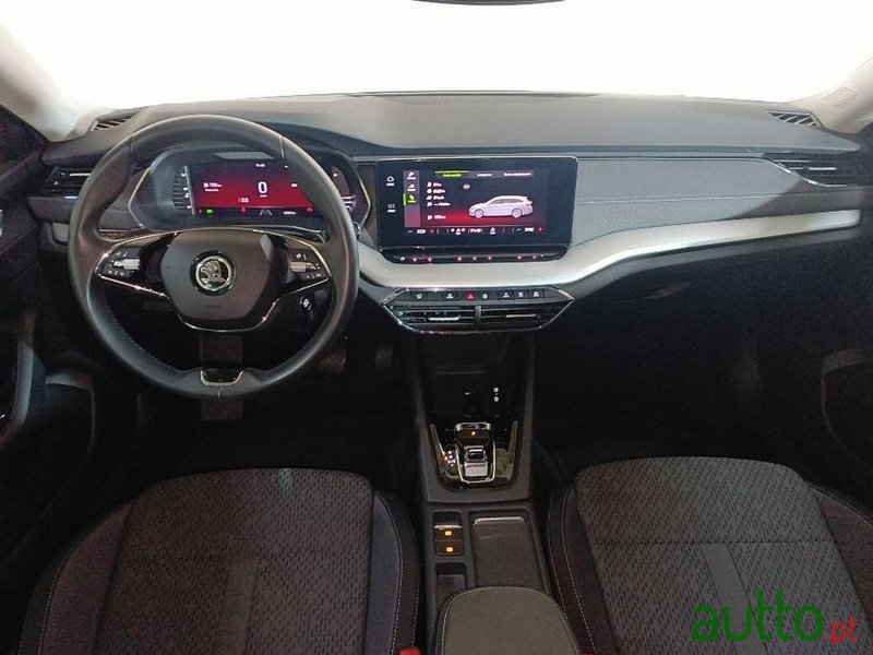 2023' Skoda Octavia Break photo #6