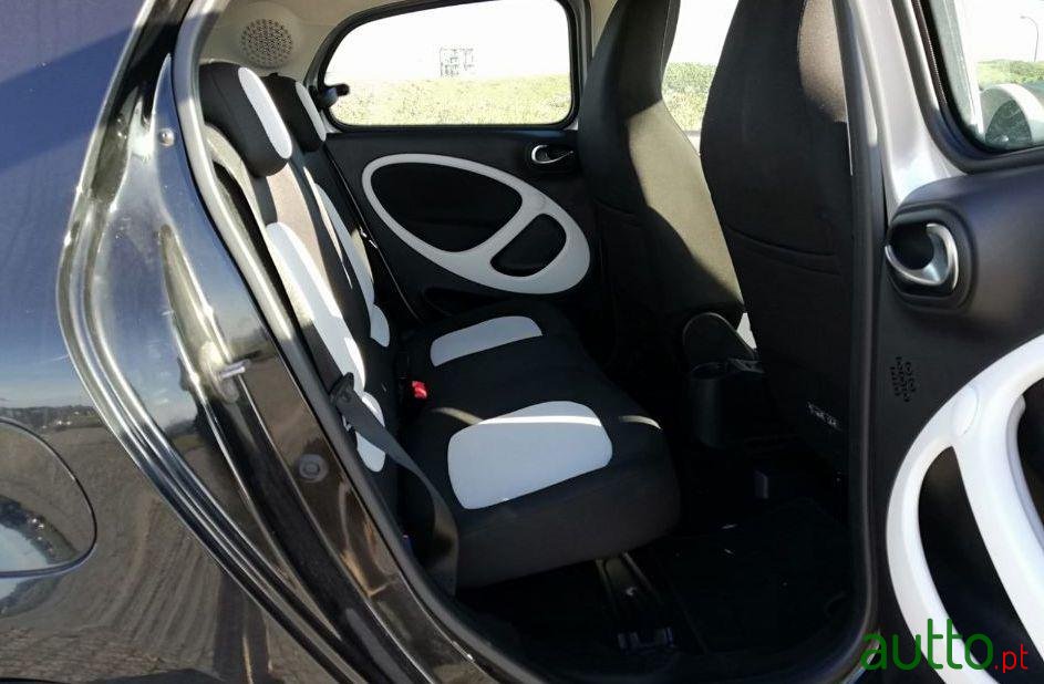 2015' Smart Forfour Cabrio photo #1