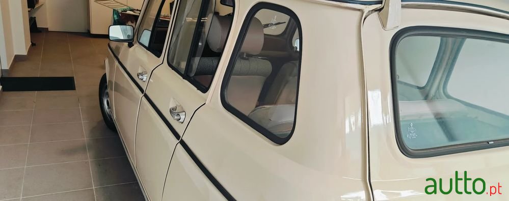 1984' Renault 4 photo #4
