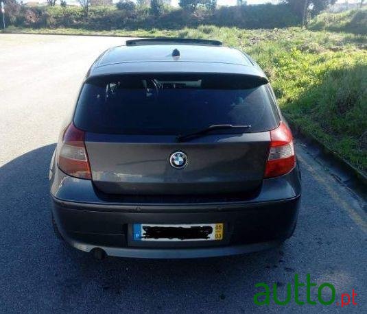2005' BMW 120 D photo #3