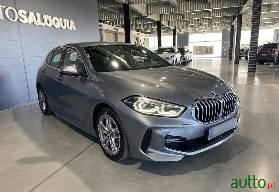 2022' BMW 116 photo #6