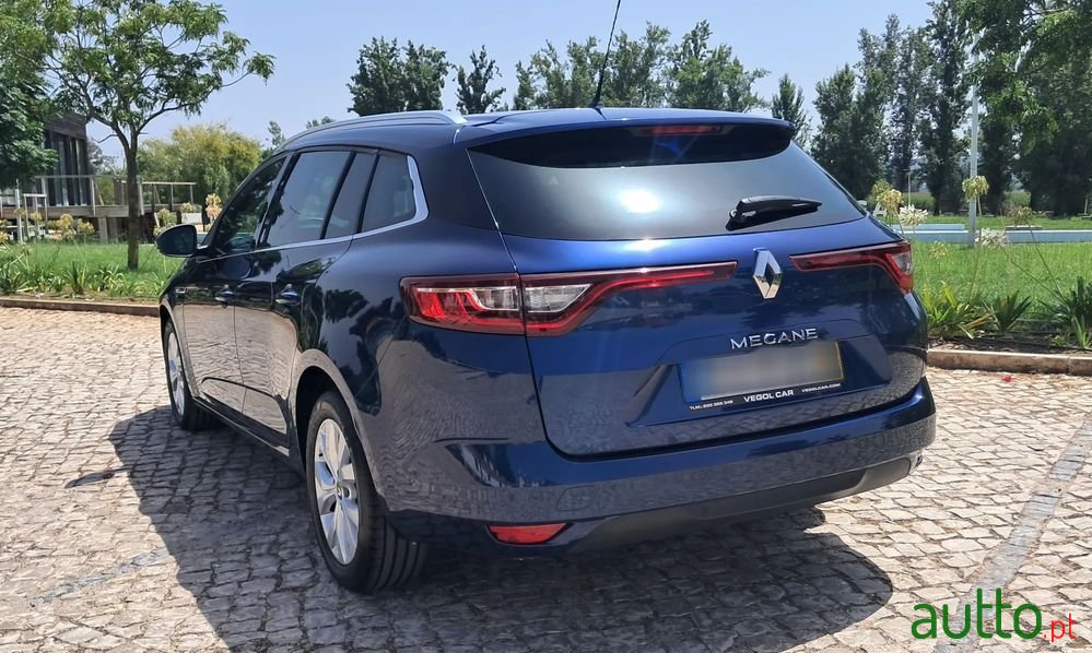 2019' Renault Megane Sport Tourer photo #5