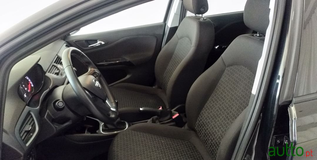 2018' Opel Corsa photo #5