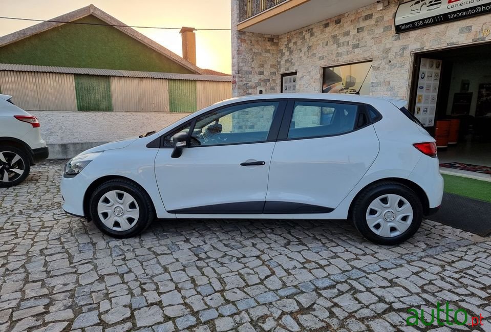 2016' Renault Clio photo #4