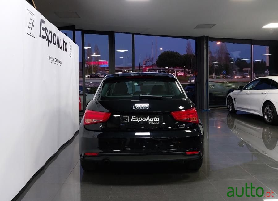 2018' Audi A1 Sportback photo #3