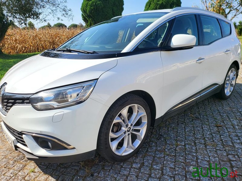 2018' Renault Grand Scenic photo #1