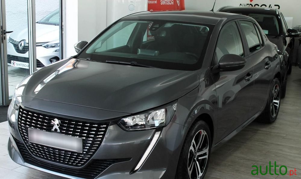 2020' Peugeot 208 photo #2