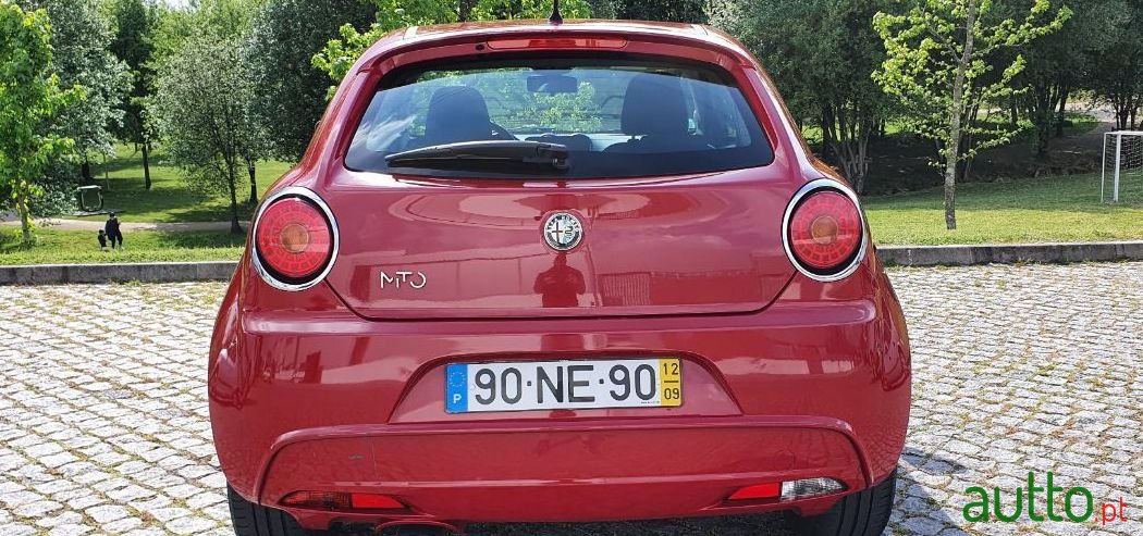 2012' Alfa Romeo MiTo photo #4