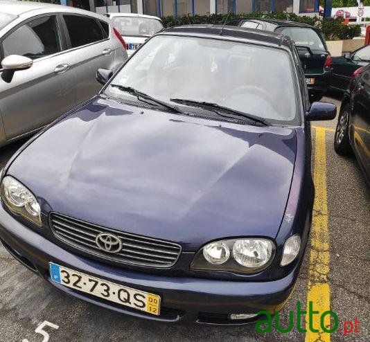 2000' Toyota Corolla photo #1