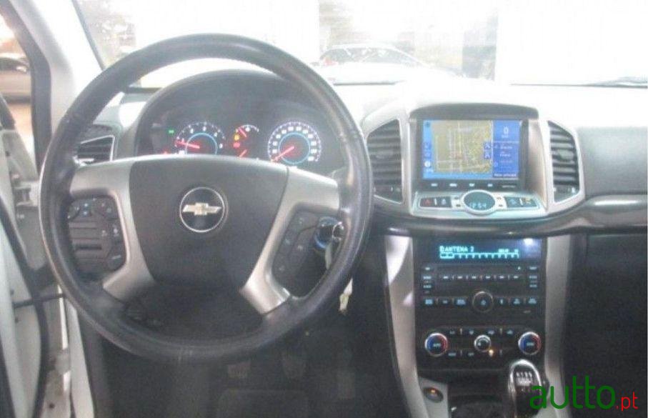 2013' Chevrolet Captiva photo #1