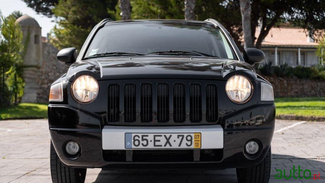 2007' Jeep Compass photo #3