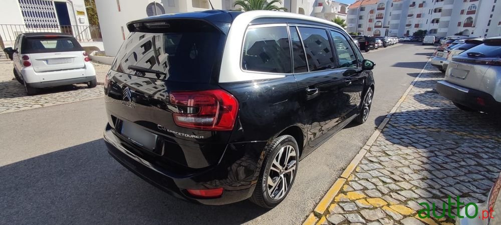 2022' Citroen Grand C4 SpaceTourer photo #3