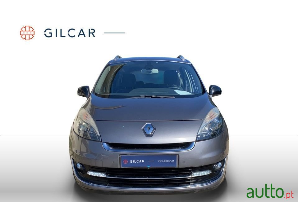 2012' Renault Grand Scenic photo #3