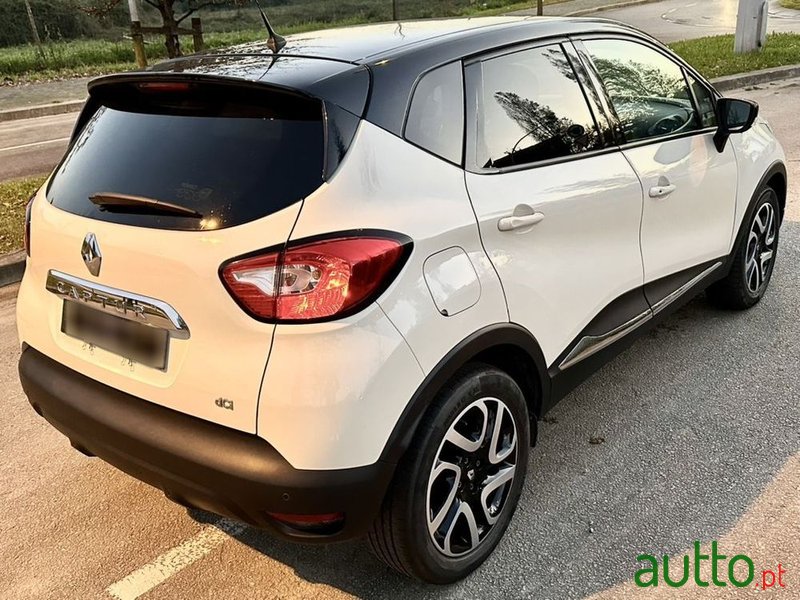 2014' Renault Captur photo #3