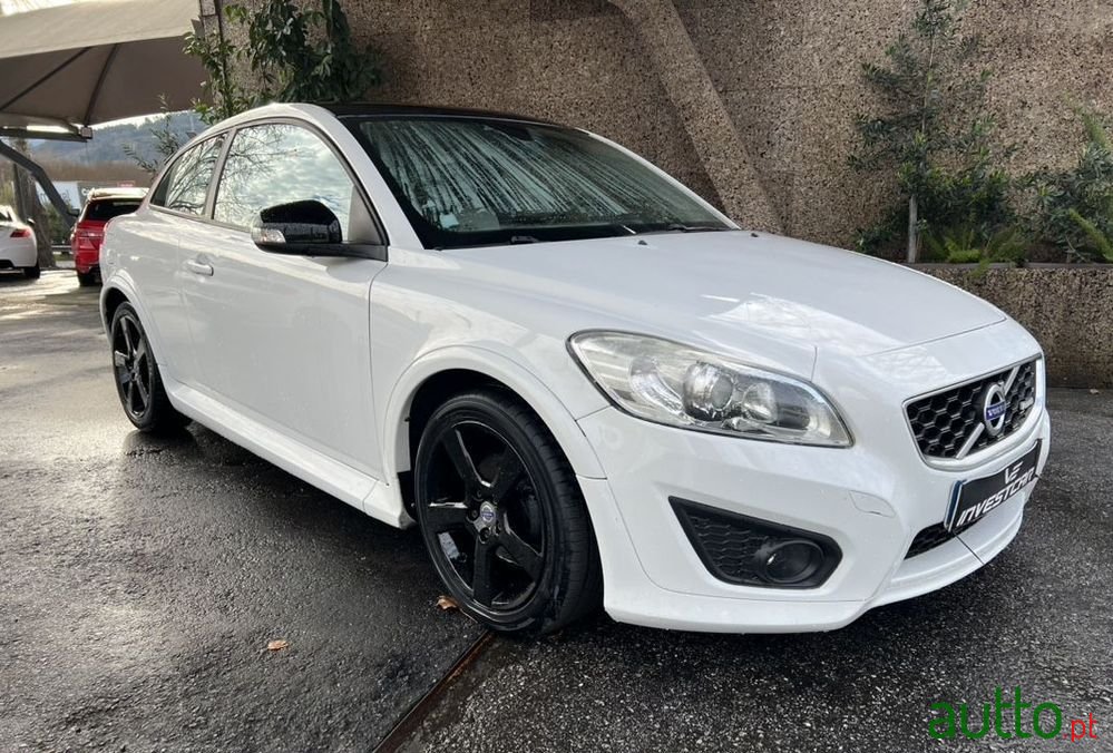2010' Volvo C30 1.6 D R-Design photo #4