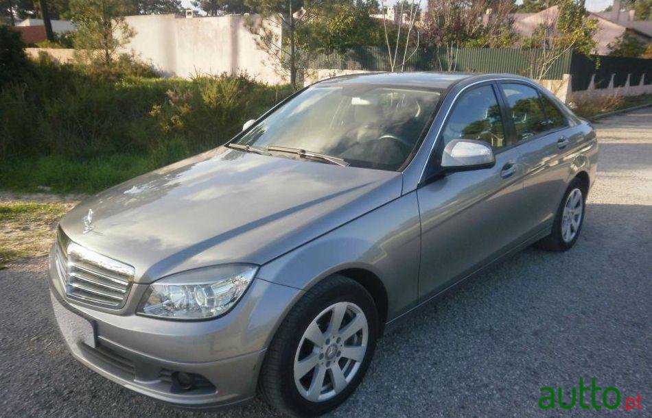 2007' Mercedes-Benz C-200 Cdi Classic photo #1