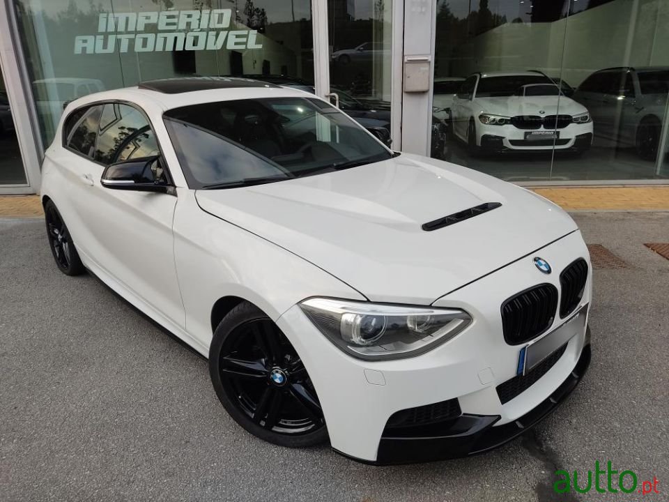 2012' BMW 118 photo #2